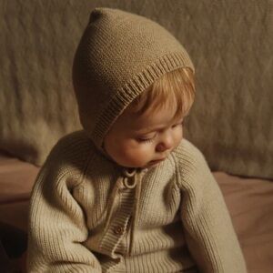 HVID merino knitted bonnet and mittens set in Sand